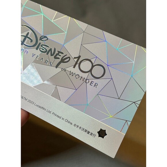 Star Wars BB-8 Disney100 Kakawow Refractor Ticket Jumbo Card Limited Ed. #238 - Picture 5 of 7